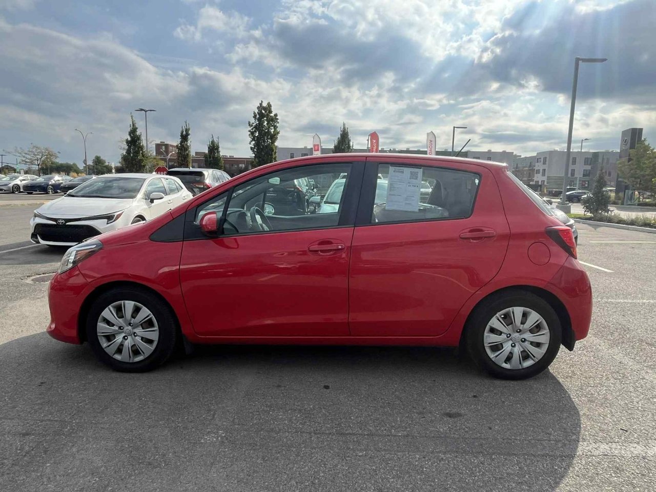 2017 Toyota Yaris LE