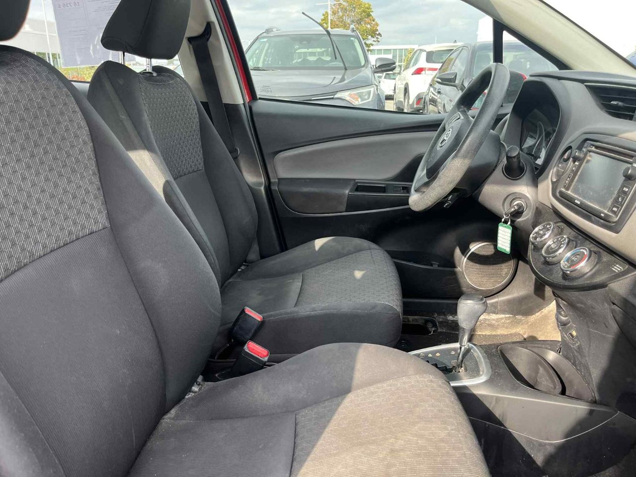 2017 Toyota Yaris LE