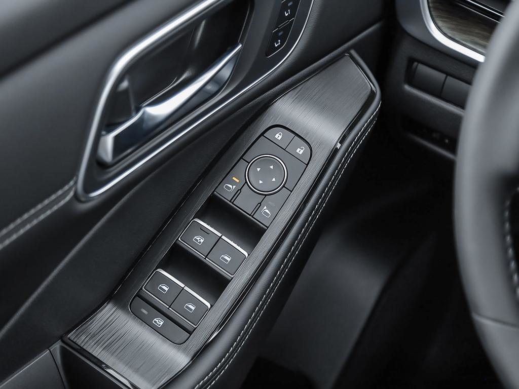 2026 Nissan Rogue AWD Platinum