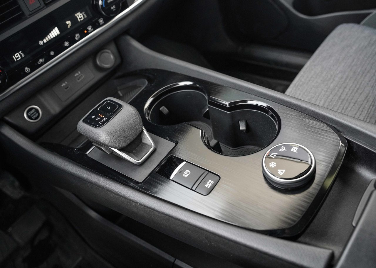 2023 Nissan Rogue SV Moonroof