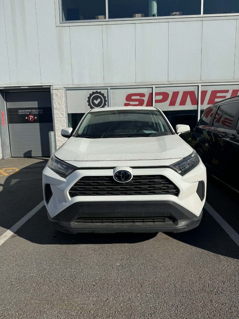 2022 Toyota RAV4 LE AWD