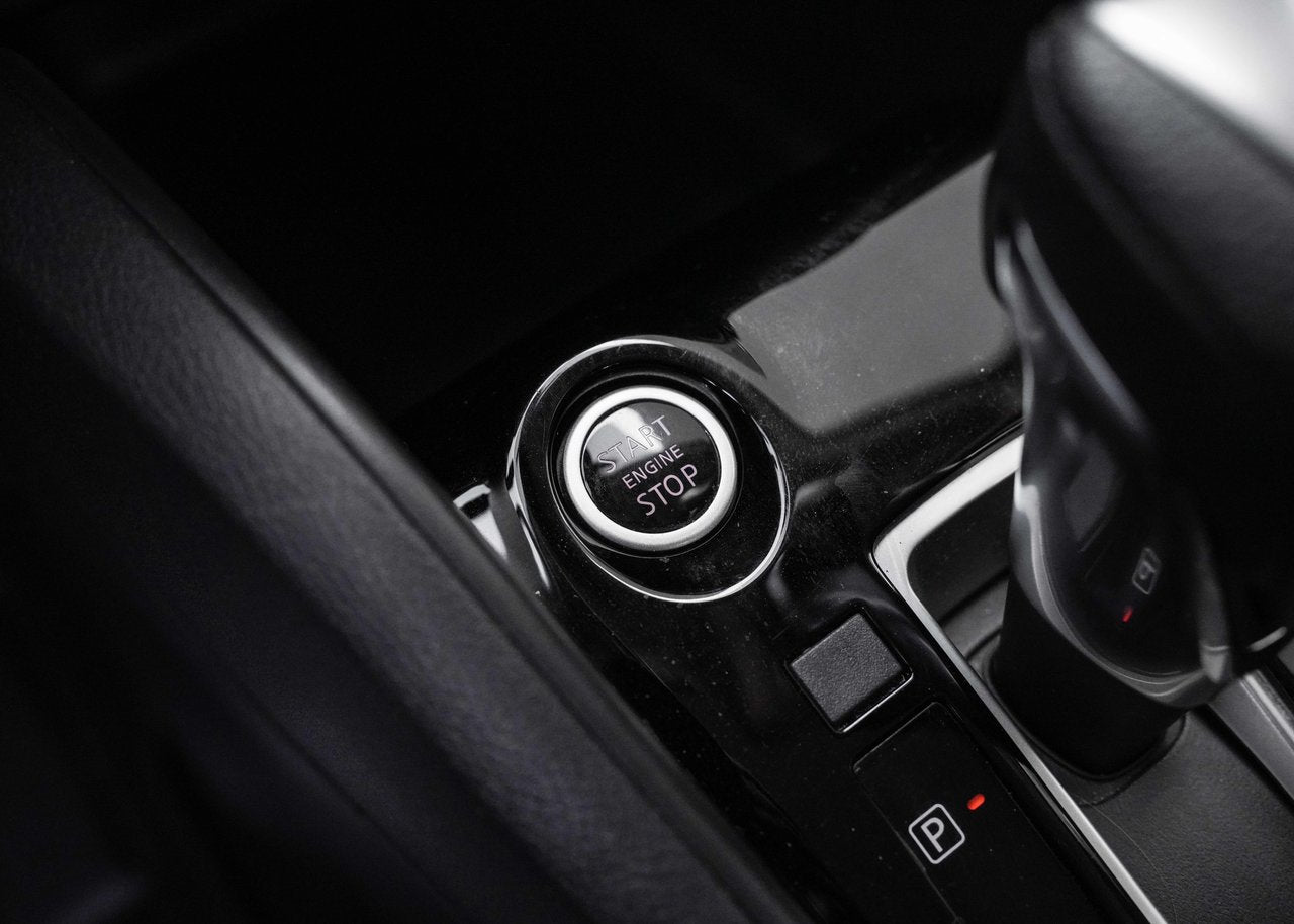 2020 Nissan Kicks S FWD