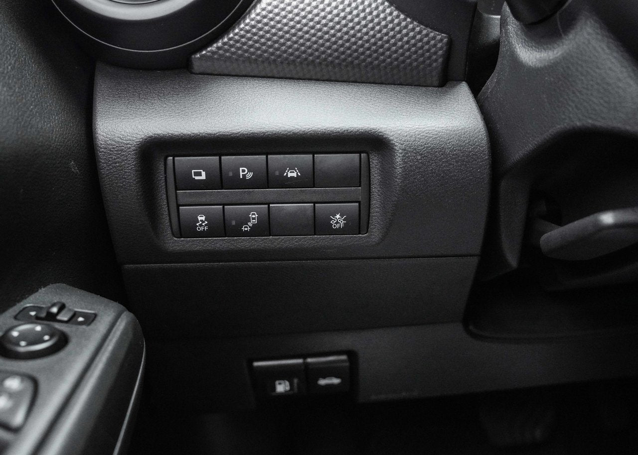 2020 Nissan Kicks S FWD