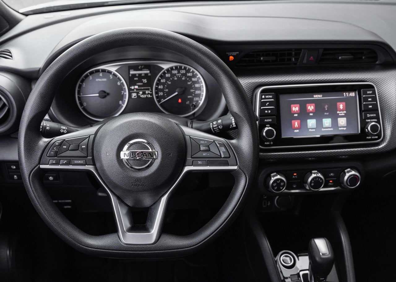 2020 Nissan Kicks S FWD