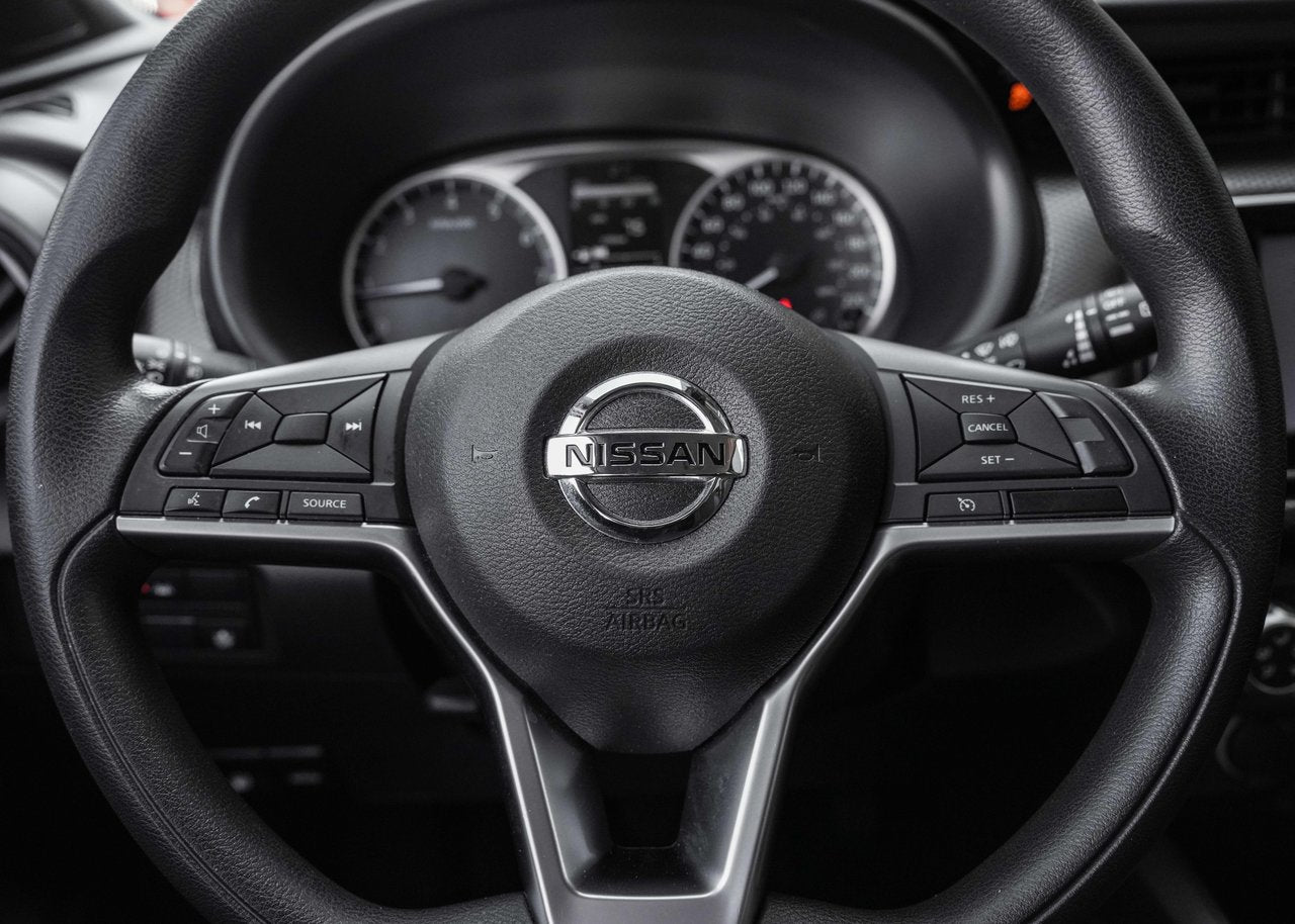 2020 Nissan Kicks S FWD