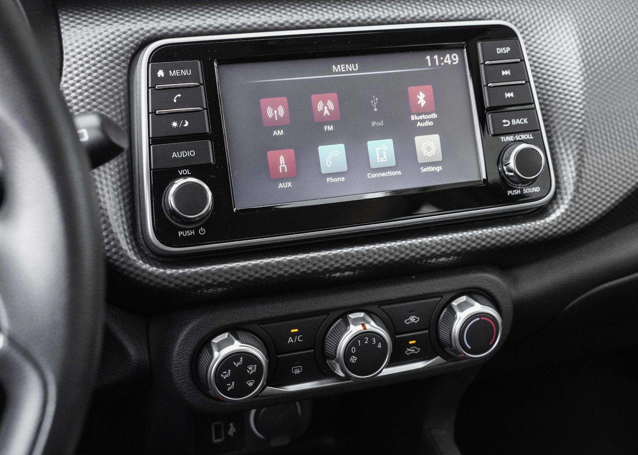 2020 Nissan Kicks S FWD