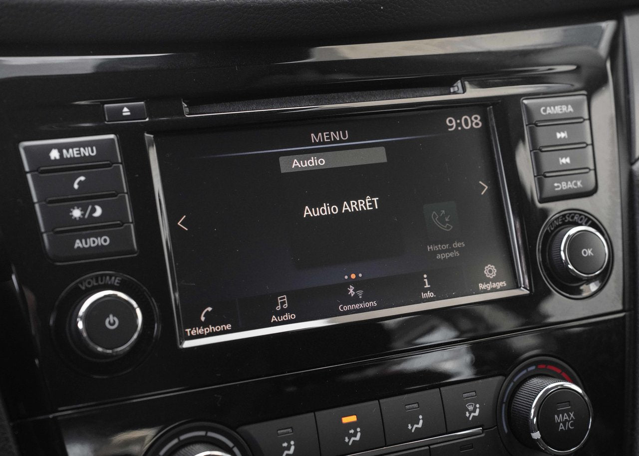 2022 Nissan Qashqai S FWD