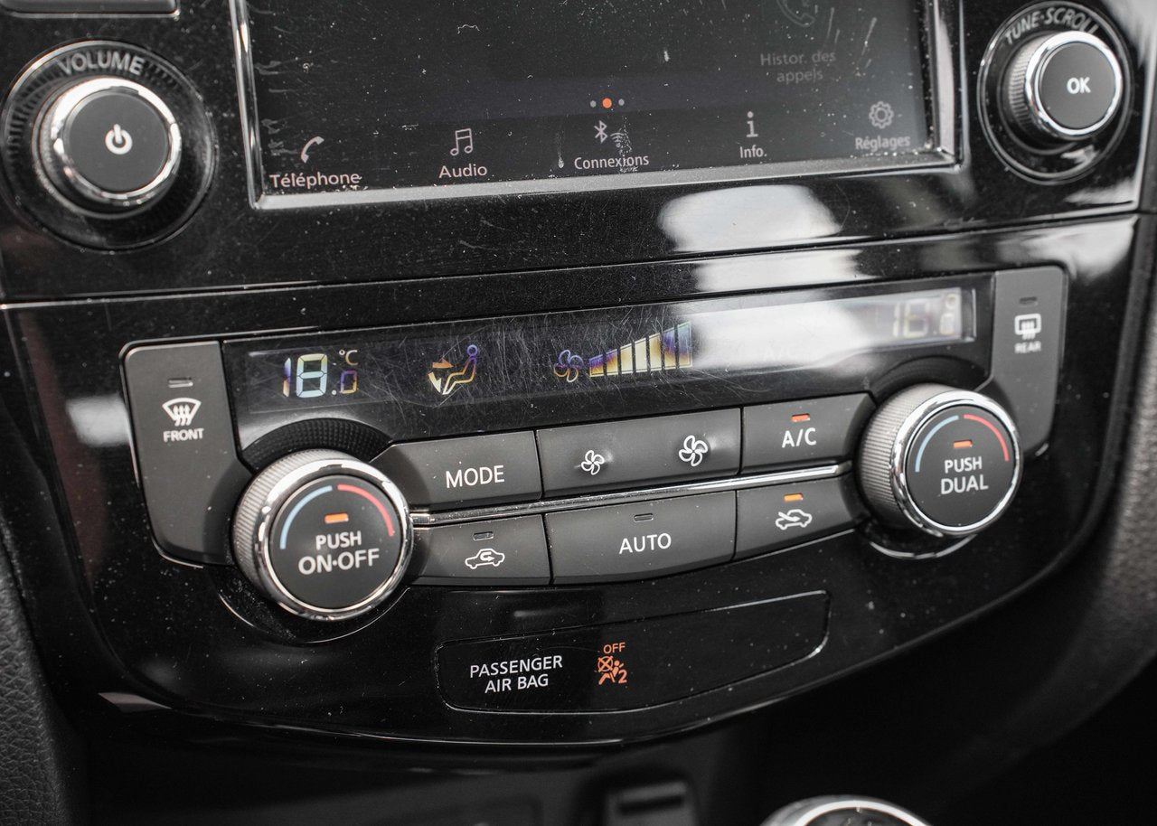 2020 Nissan Qashqai SV FWD