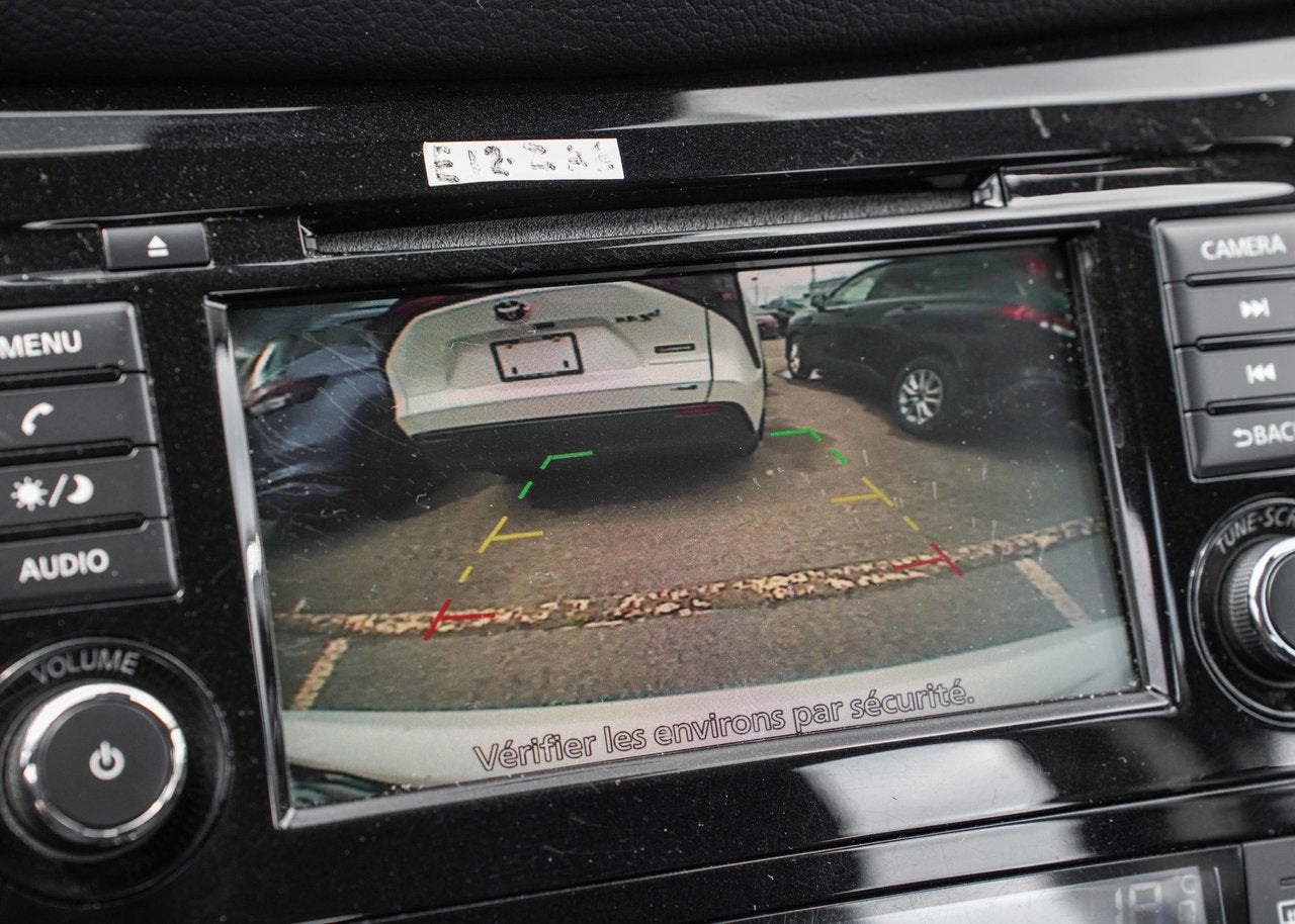 2020 Nissan Qashqai SV FWD