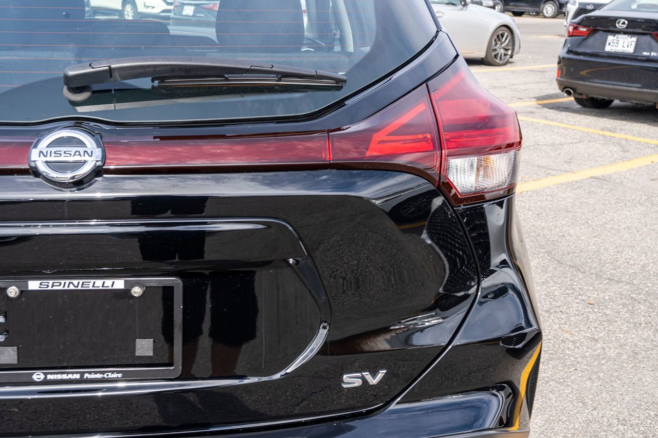 2022 Nissan Kicks SV