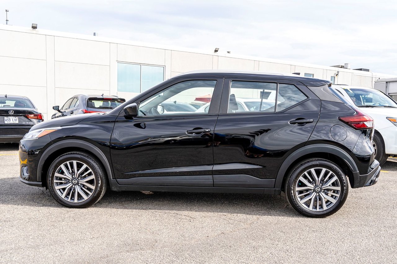 2022 Nissan Kicks SV
