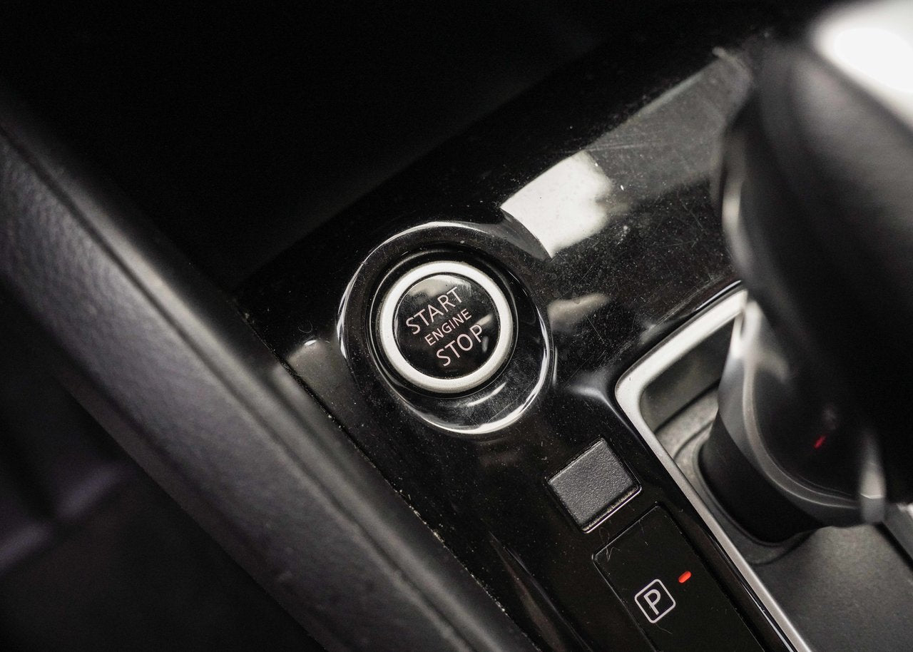 2020 Nissan Kicks S FWD