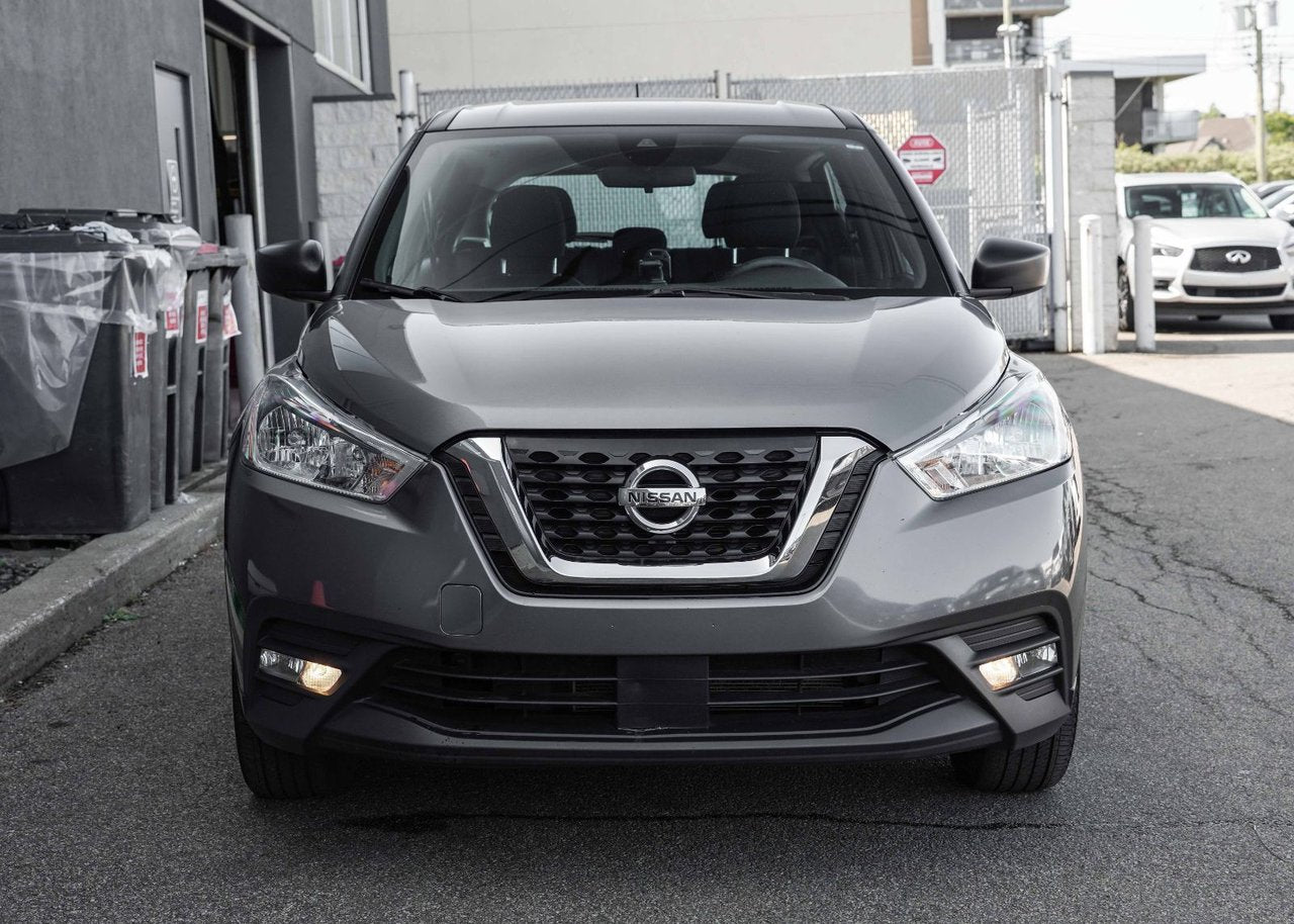 2020 Nissan Kicks S FWD