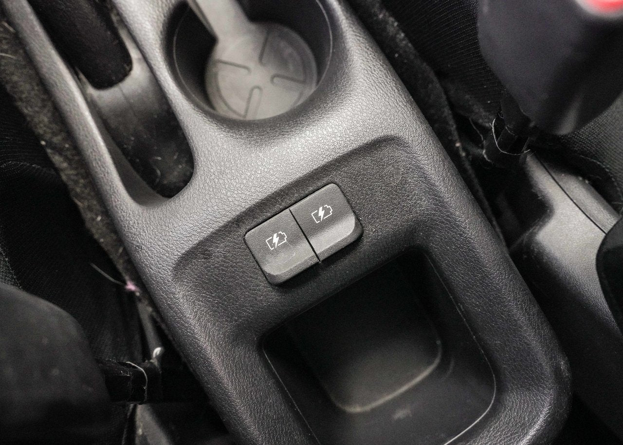 2020 Nissan Kicks S FWD