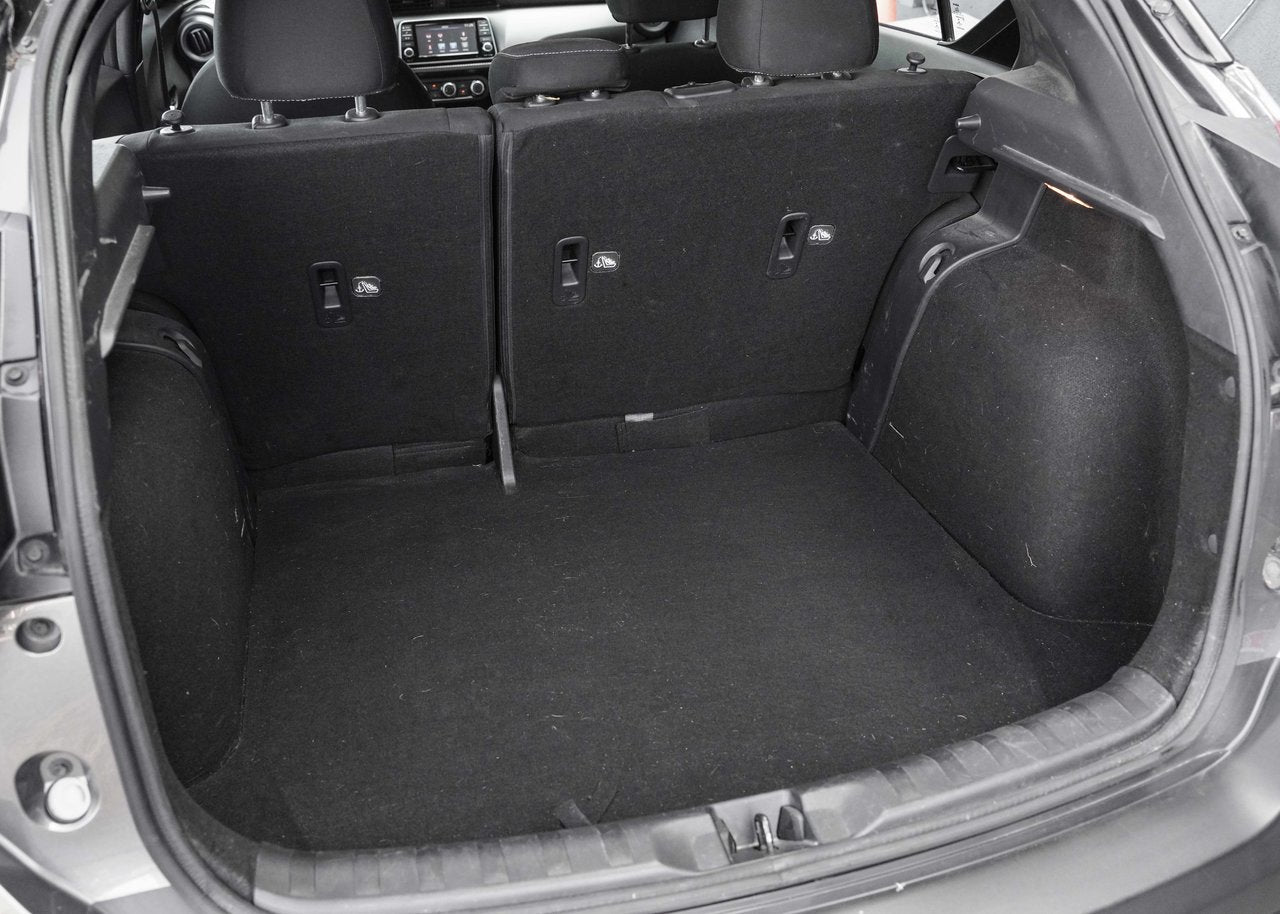 2020 Nissan Kicks S FWD