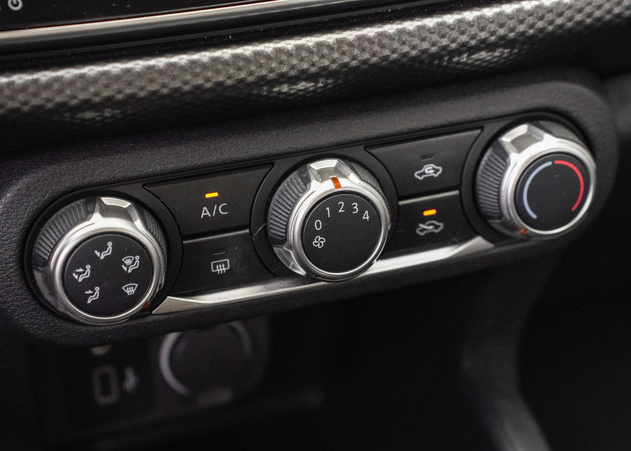 2020 Nissan Kicks S FWD