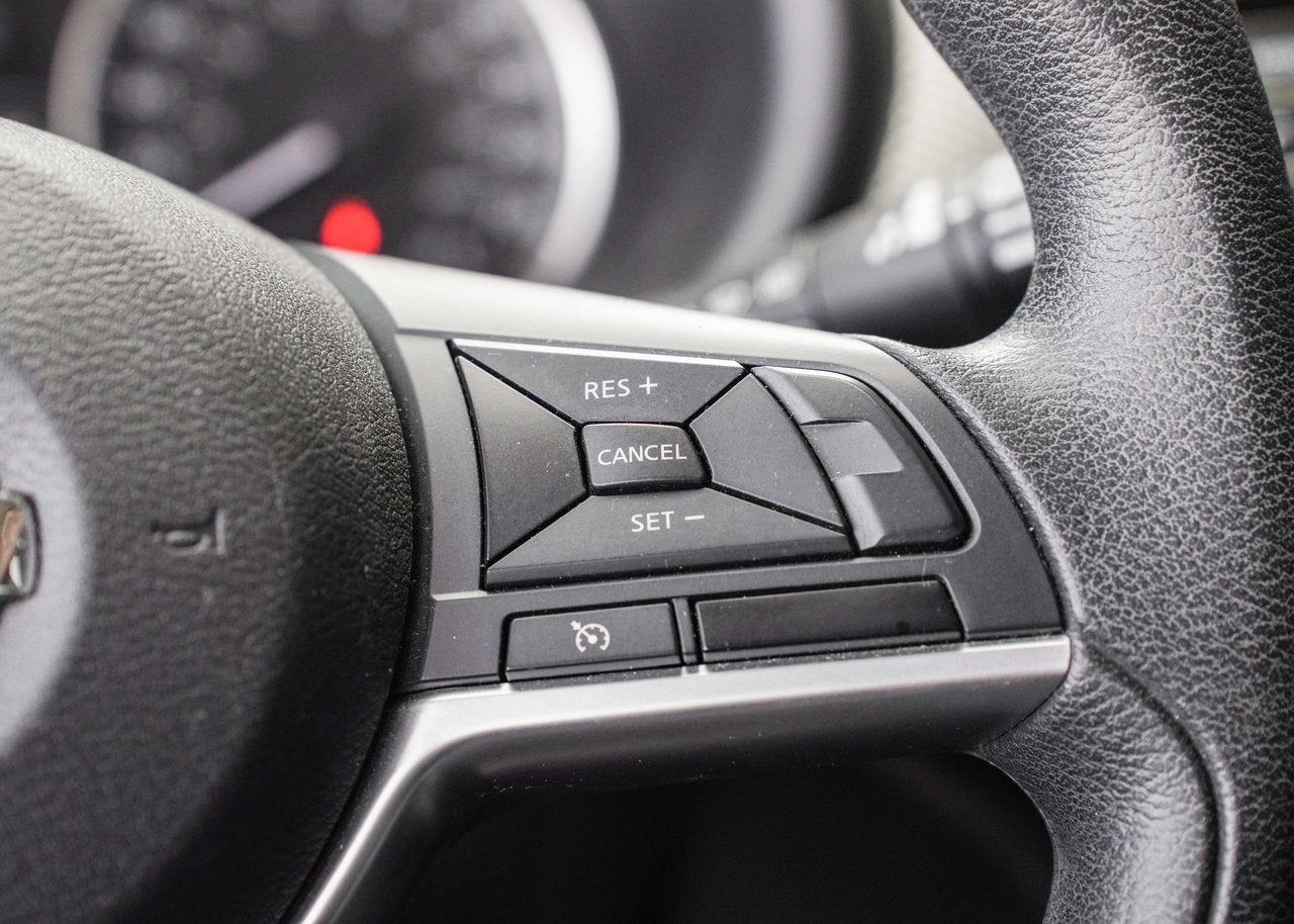 2020 Nissan Kicks S FWD