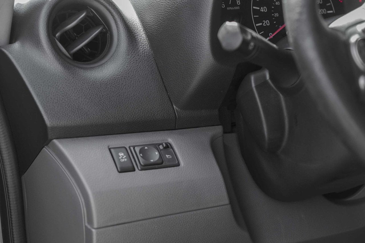 2015 Nissan NV200 **SV**