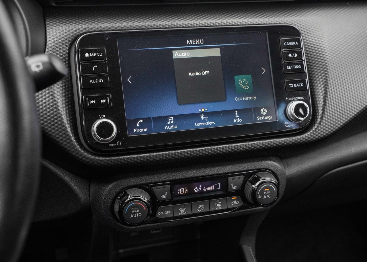 2023 Nissan Kicks SV