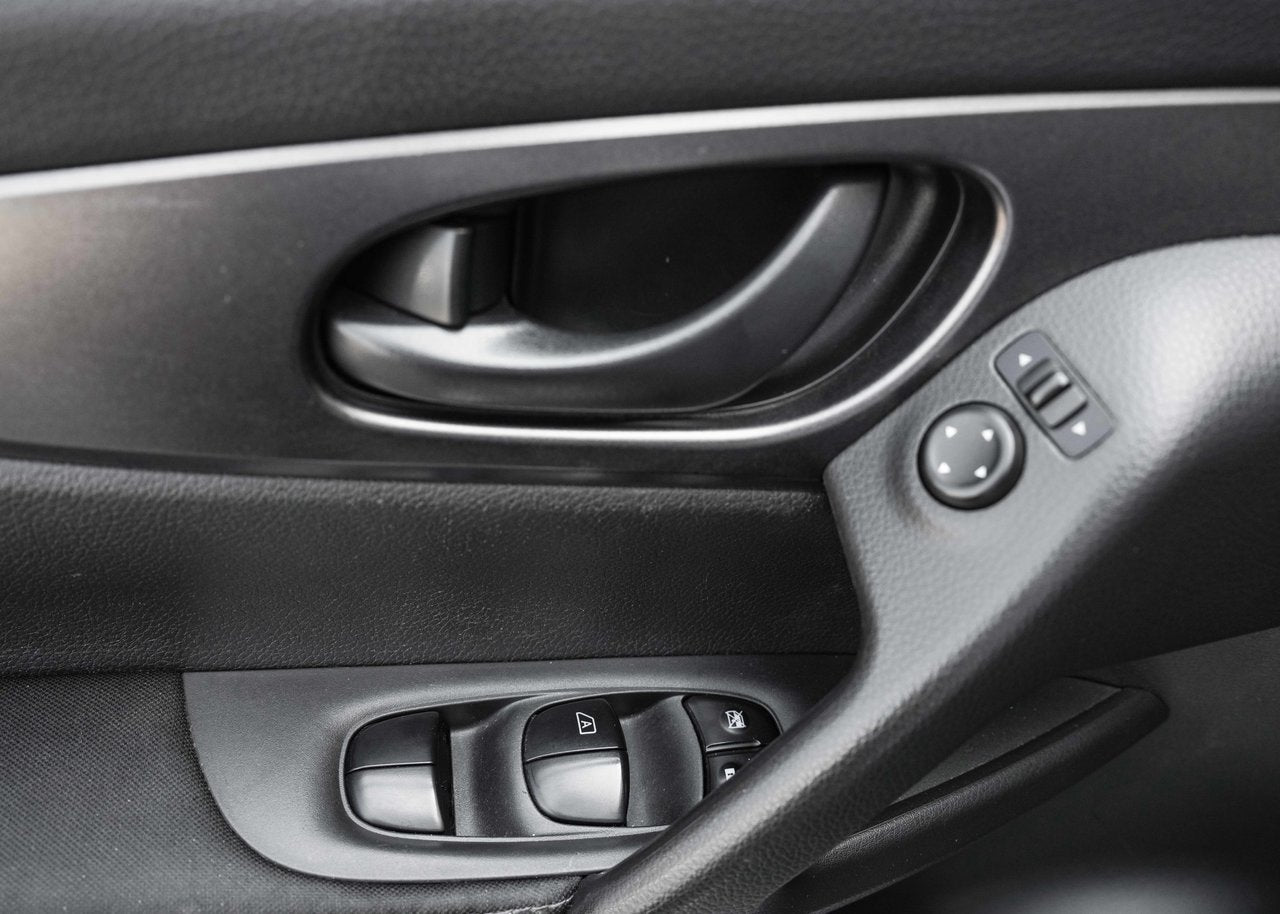 2019 Nissan Qashqai S FWD