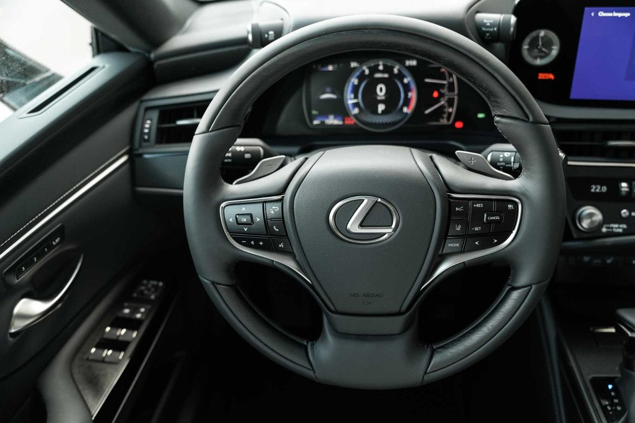 2024 Lexus ES