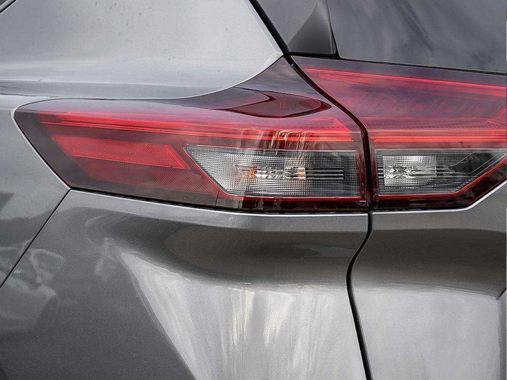 2024 Nissan Rogue SV Premium