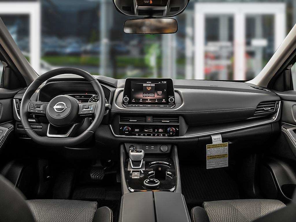 2024 Nissan Rogue SV Premium