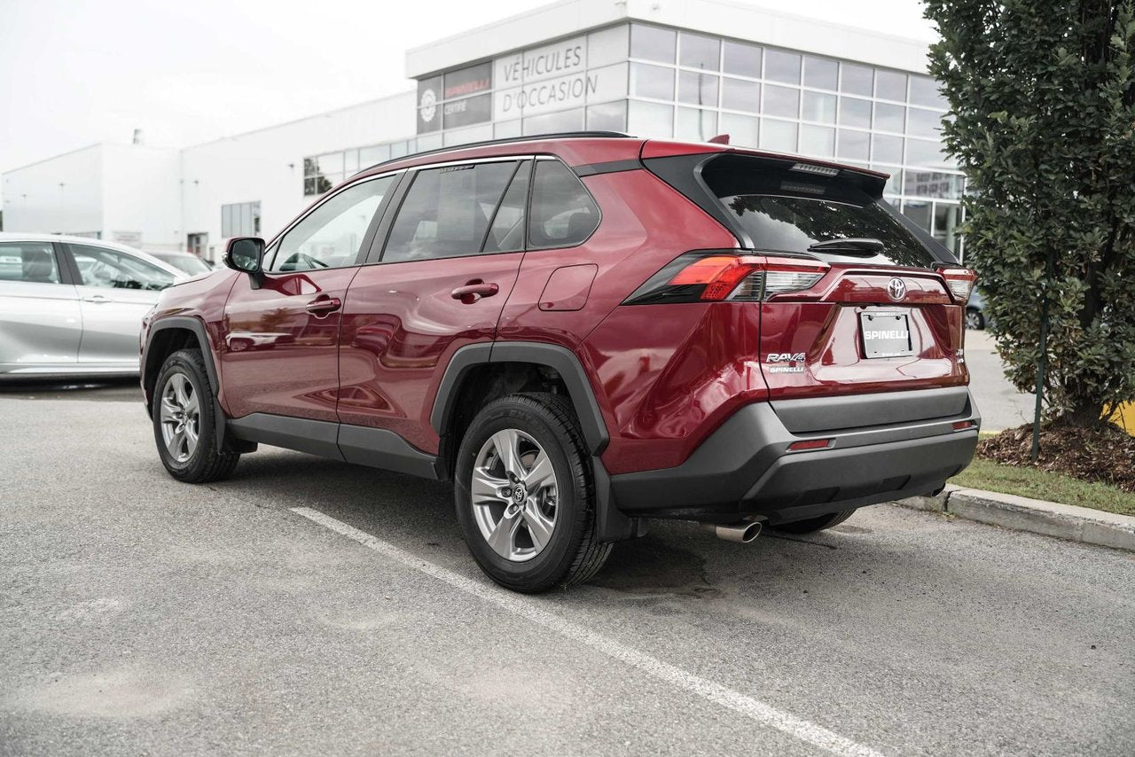 2022 Toyota RAV4 XLE
