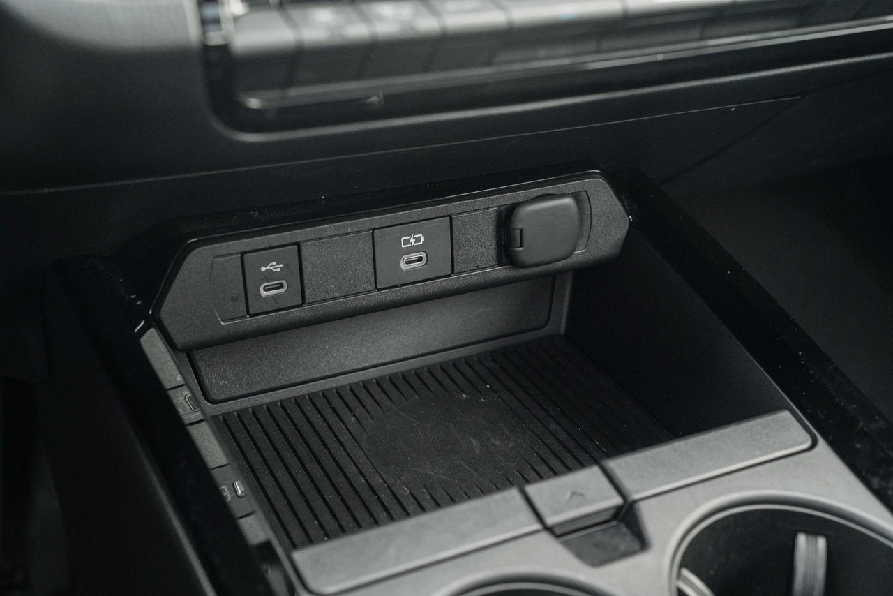 2024 Toyota PRIUS PRIME XSE