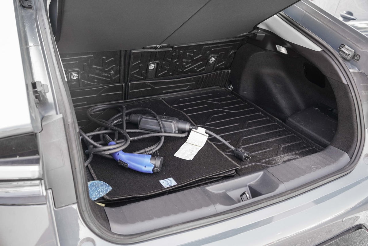 2024 Toyota PRIUS PRIME XSE