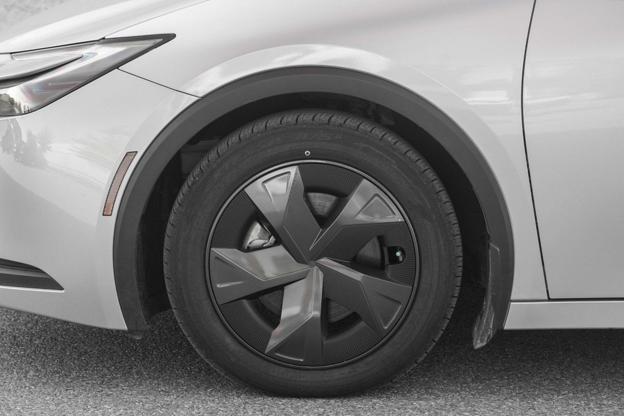 2024 Toyota PRIUS PRIME SE