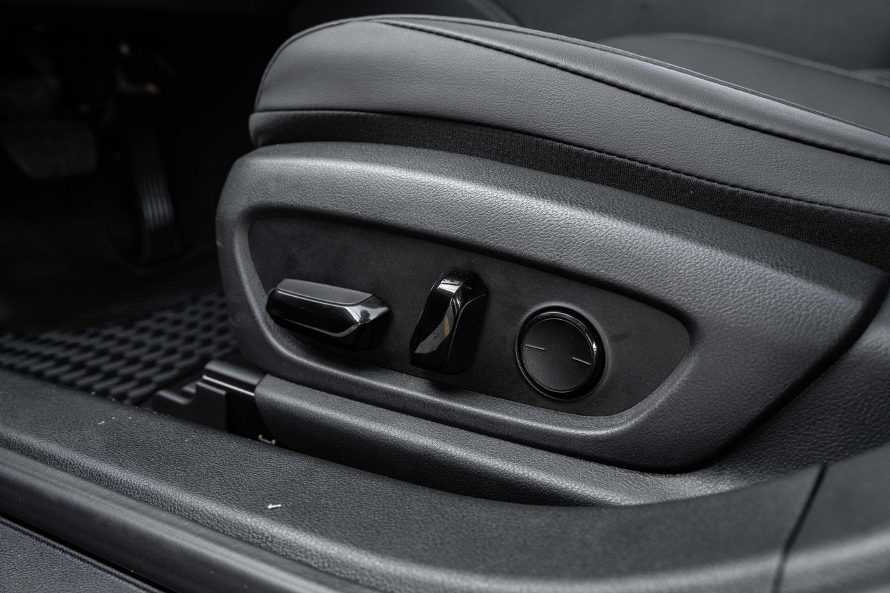 2025 Lexus ES ES 300h, HYBRID PREMIUM PACKAGE