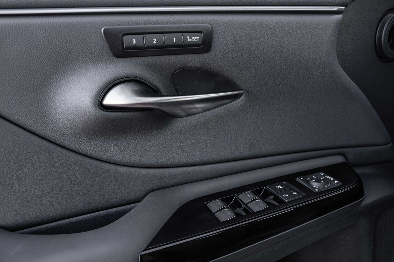 2025 Lexus ES ES 300h, HYBRID PREMIUM PACKAGE