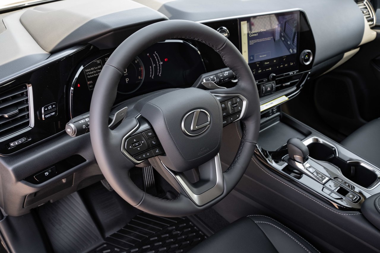 2025 Lexus NX