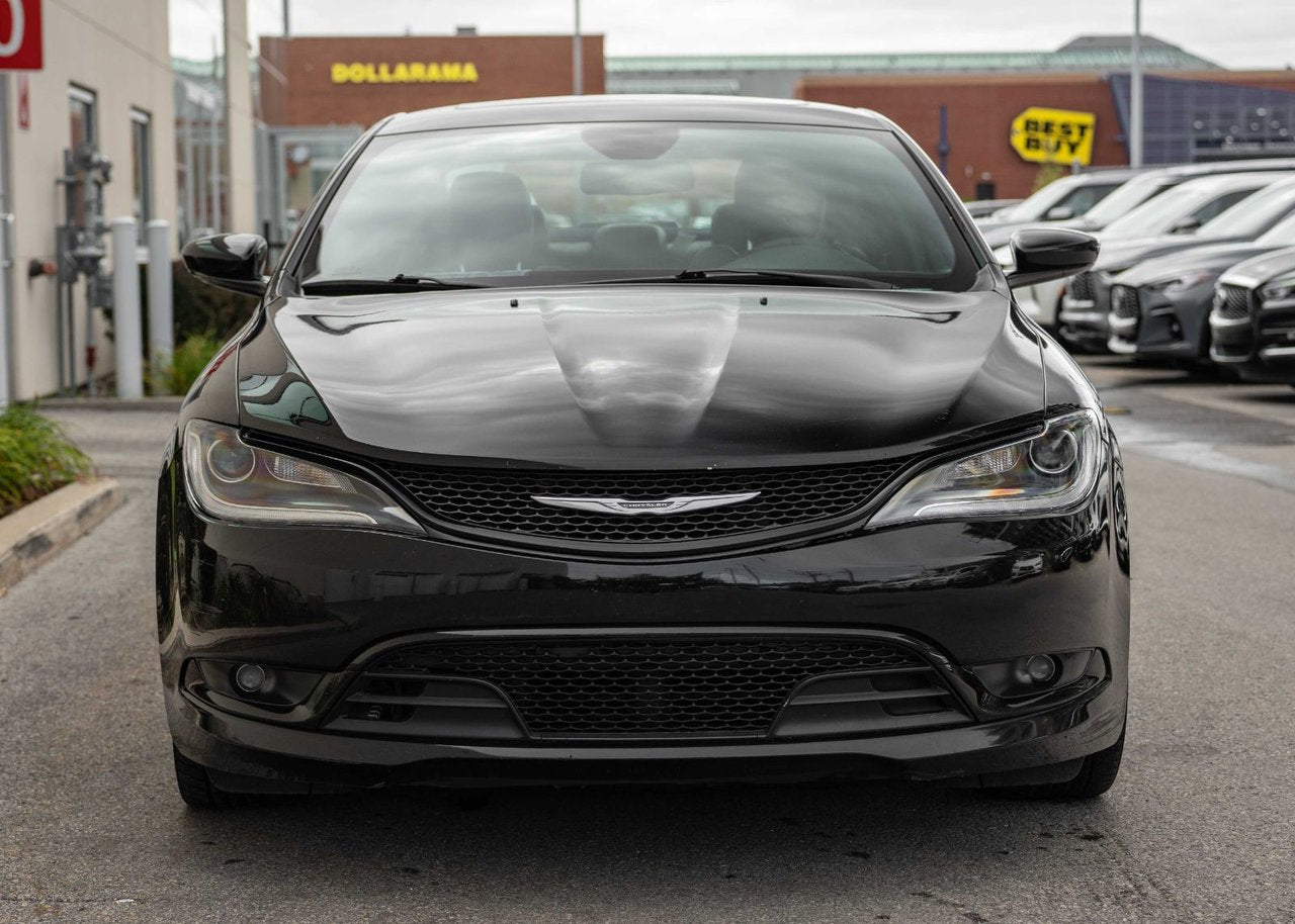 2015 Chrysler 200