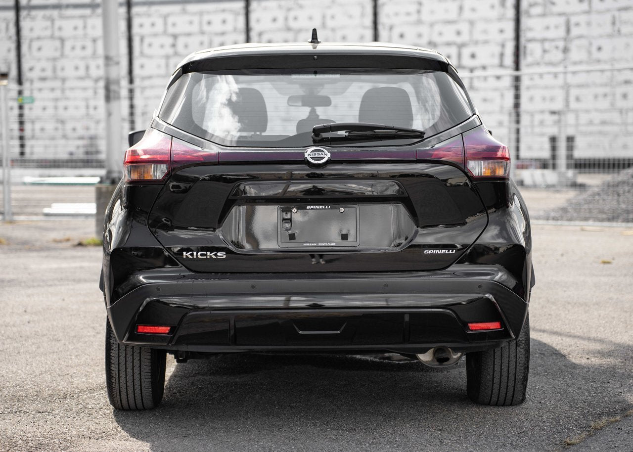 2021 Nissan KICKS