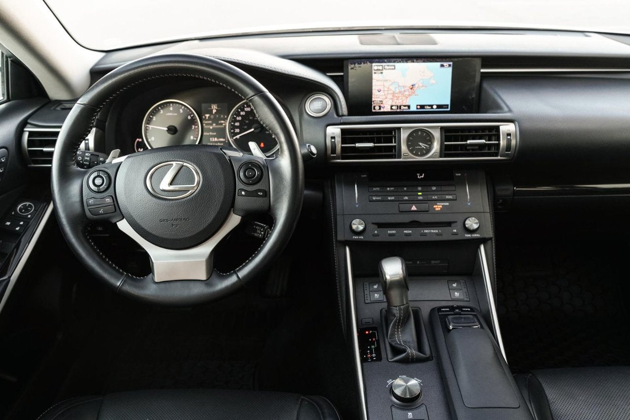 2015 Lexus IS