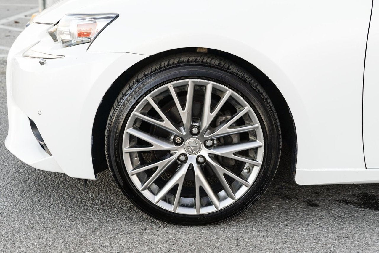 2015 Lexus IS