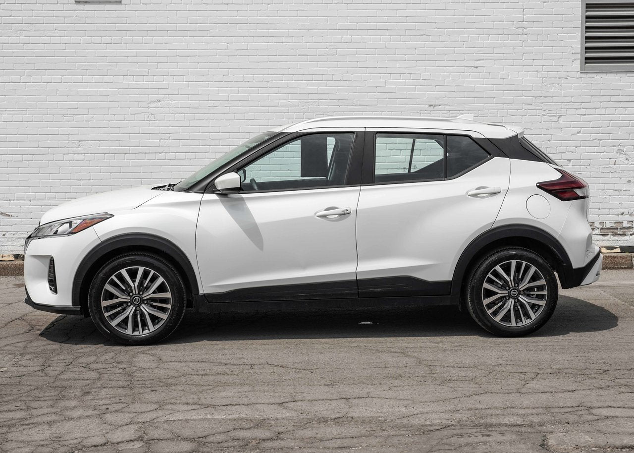 2021 Nissan Kicks SV FWD