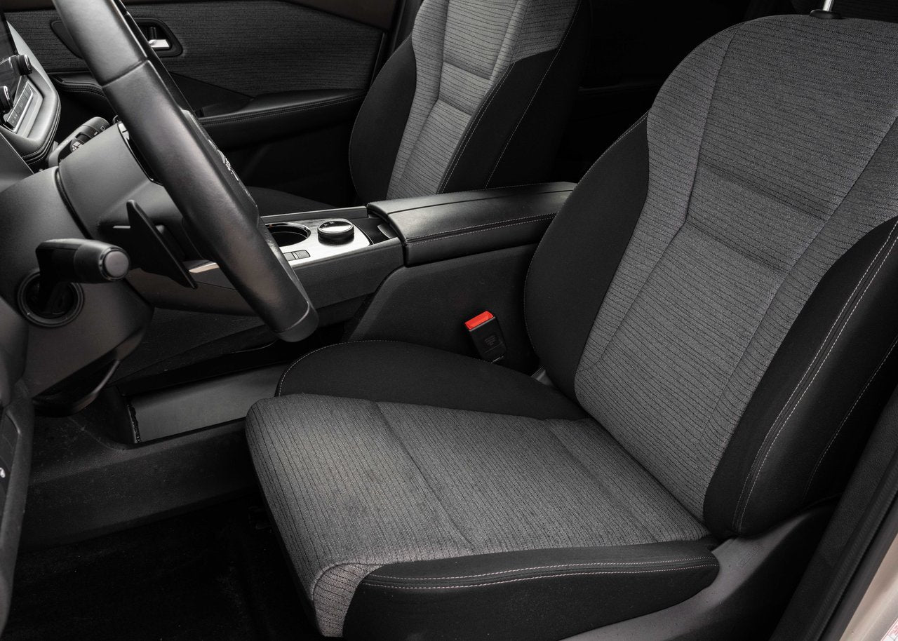 2023 Nissan Rogue SV AWD MOONROOF