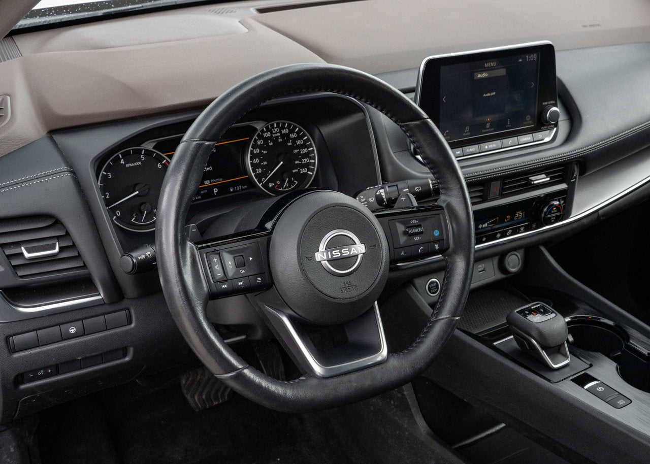 2023 Nissan Rogue SV AWD MOONROOF