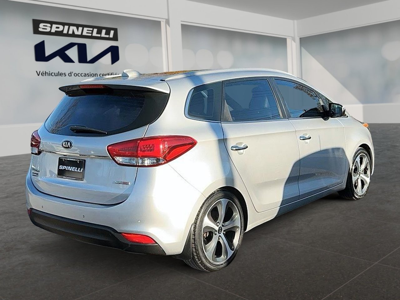 2014 Kia Rondo