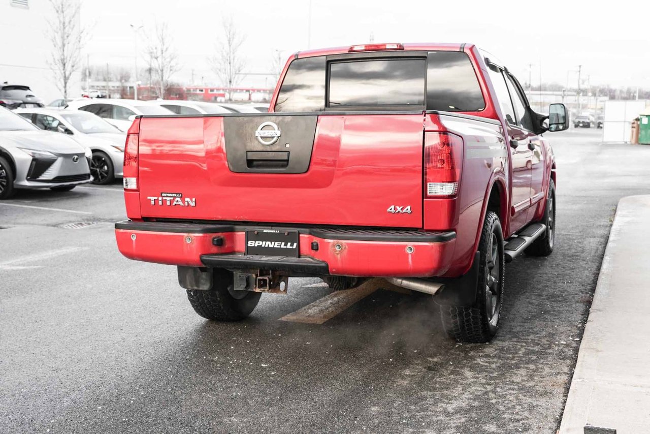 2012 Nissan Titan