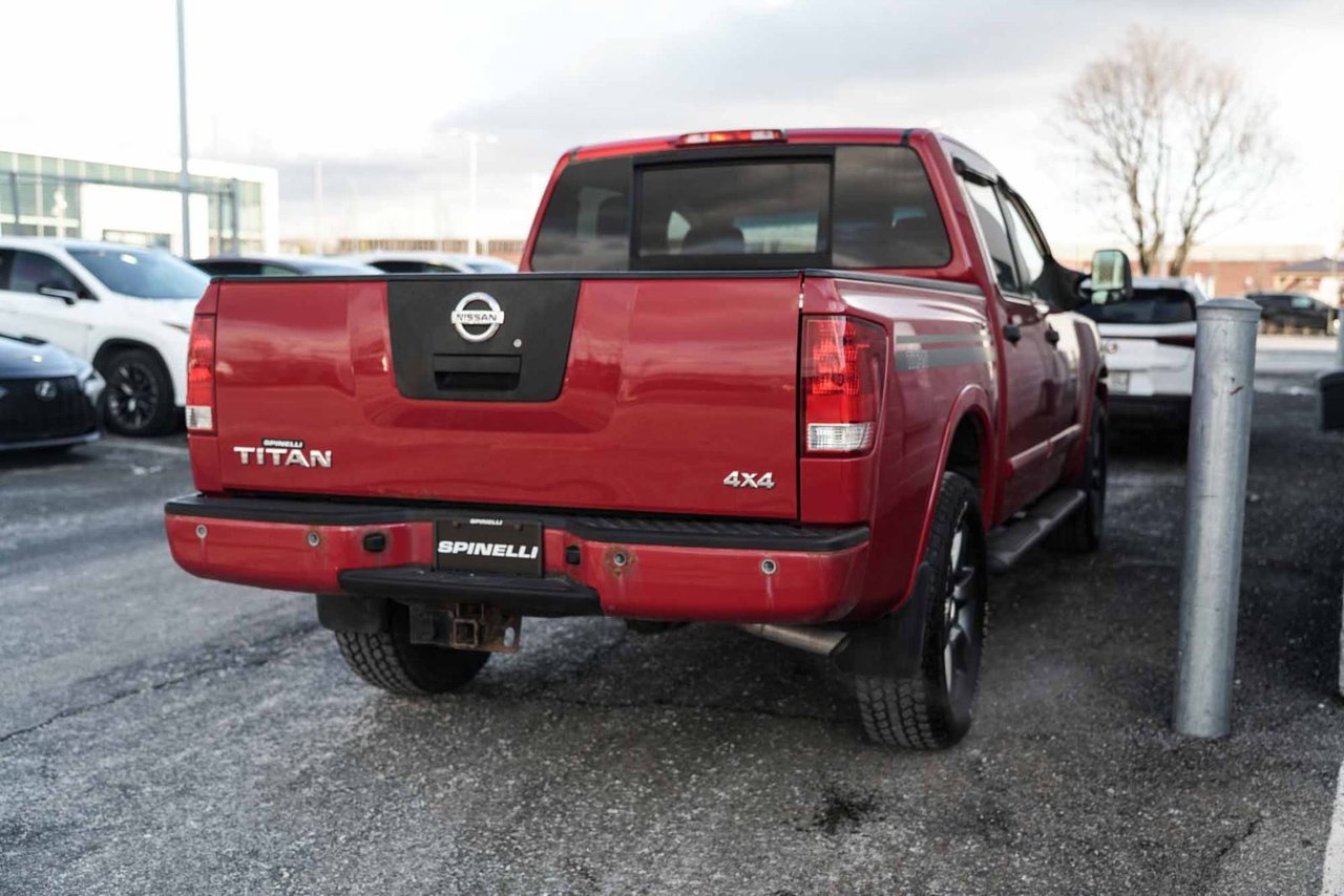 2012 Nissan Titan