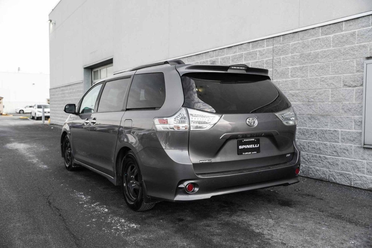 2018 Toyota Sienna