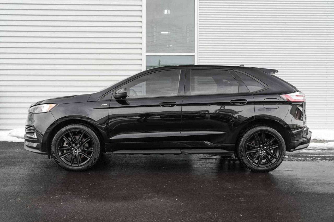 2022 Ford Edge