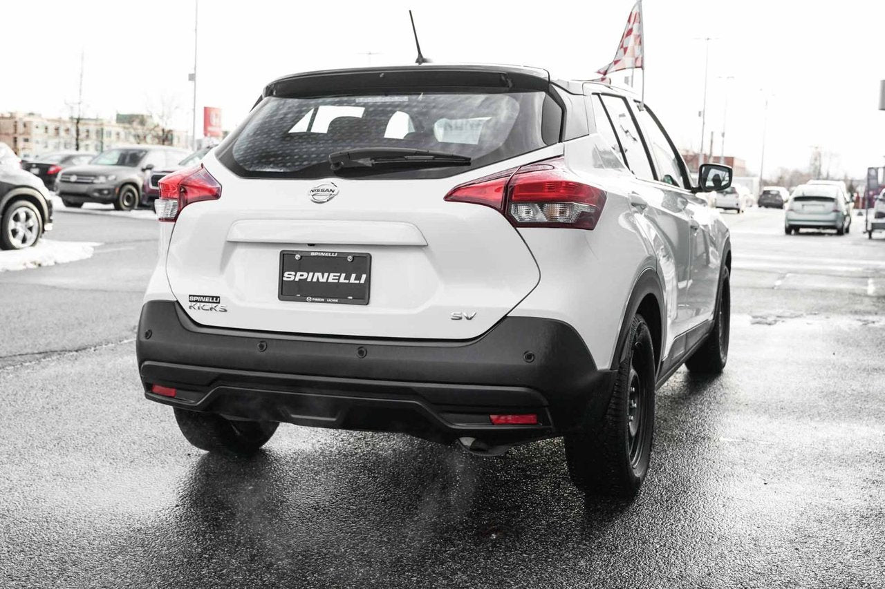 2020 Nissan KICKS