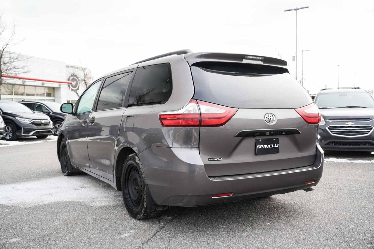 2015 Toyota Sienna