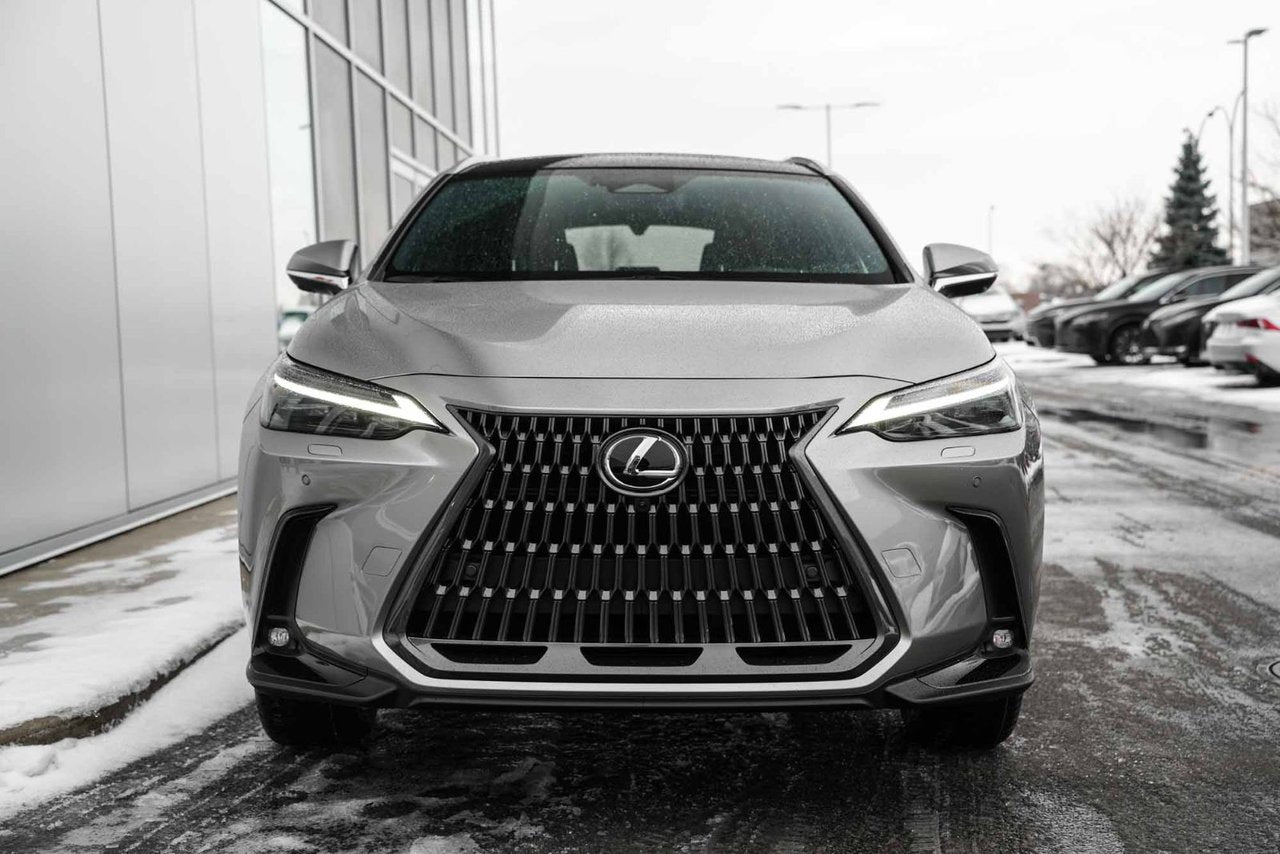 2025 Lexus NX HYBRID