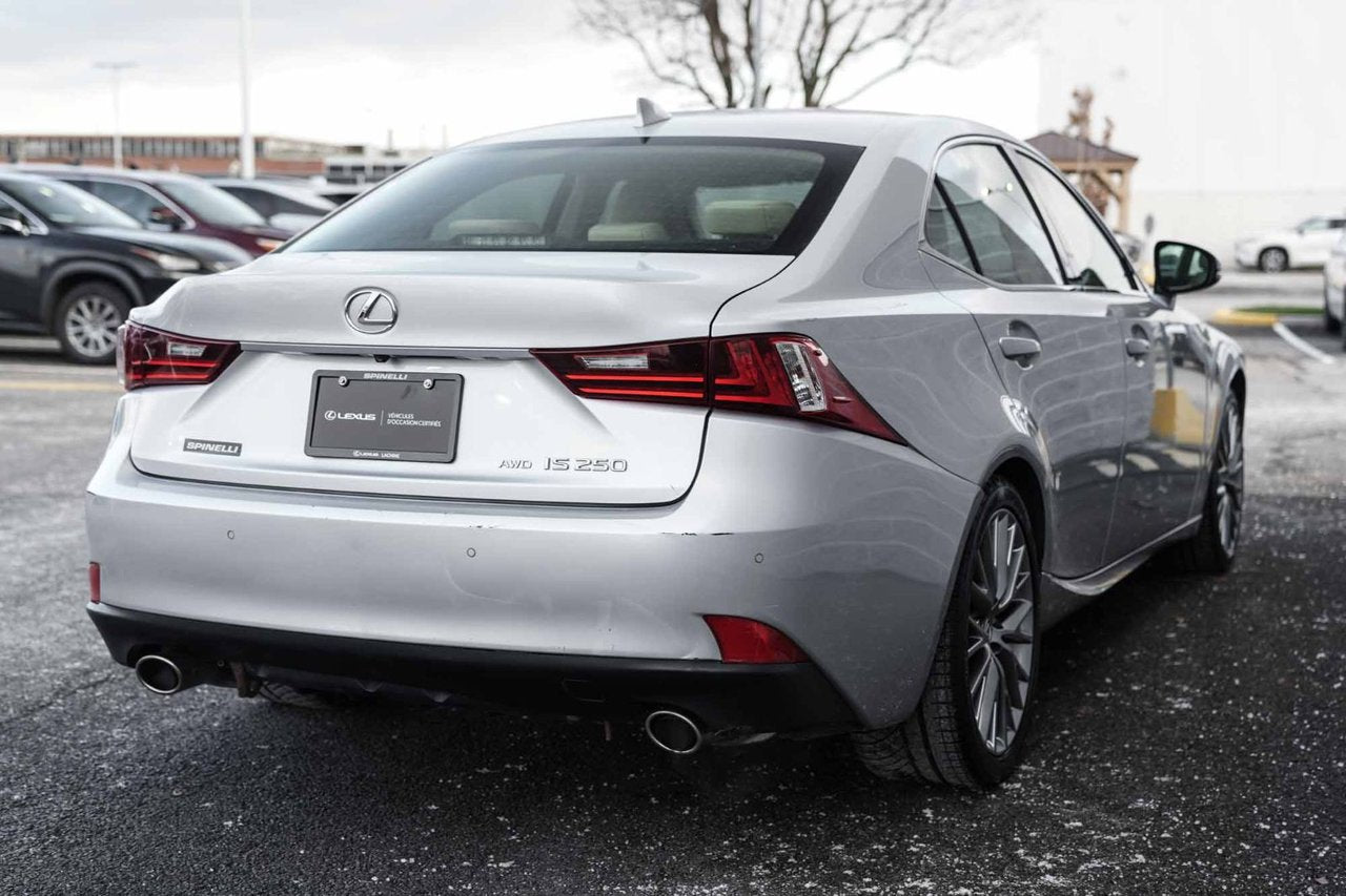 2014 Lexus IS